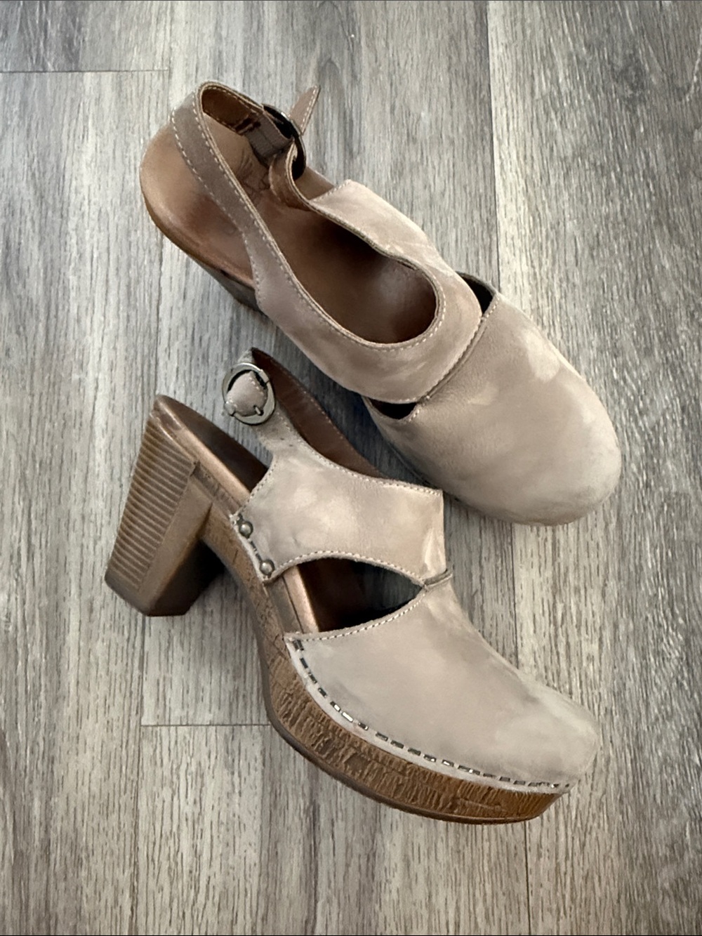 Dansko Taupe Suede Slingback Chunky Heel Clog Eu 37/6.5 Leather Mules - Picture 3 of 6